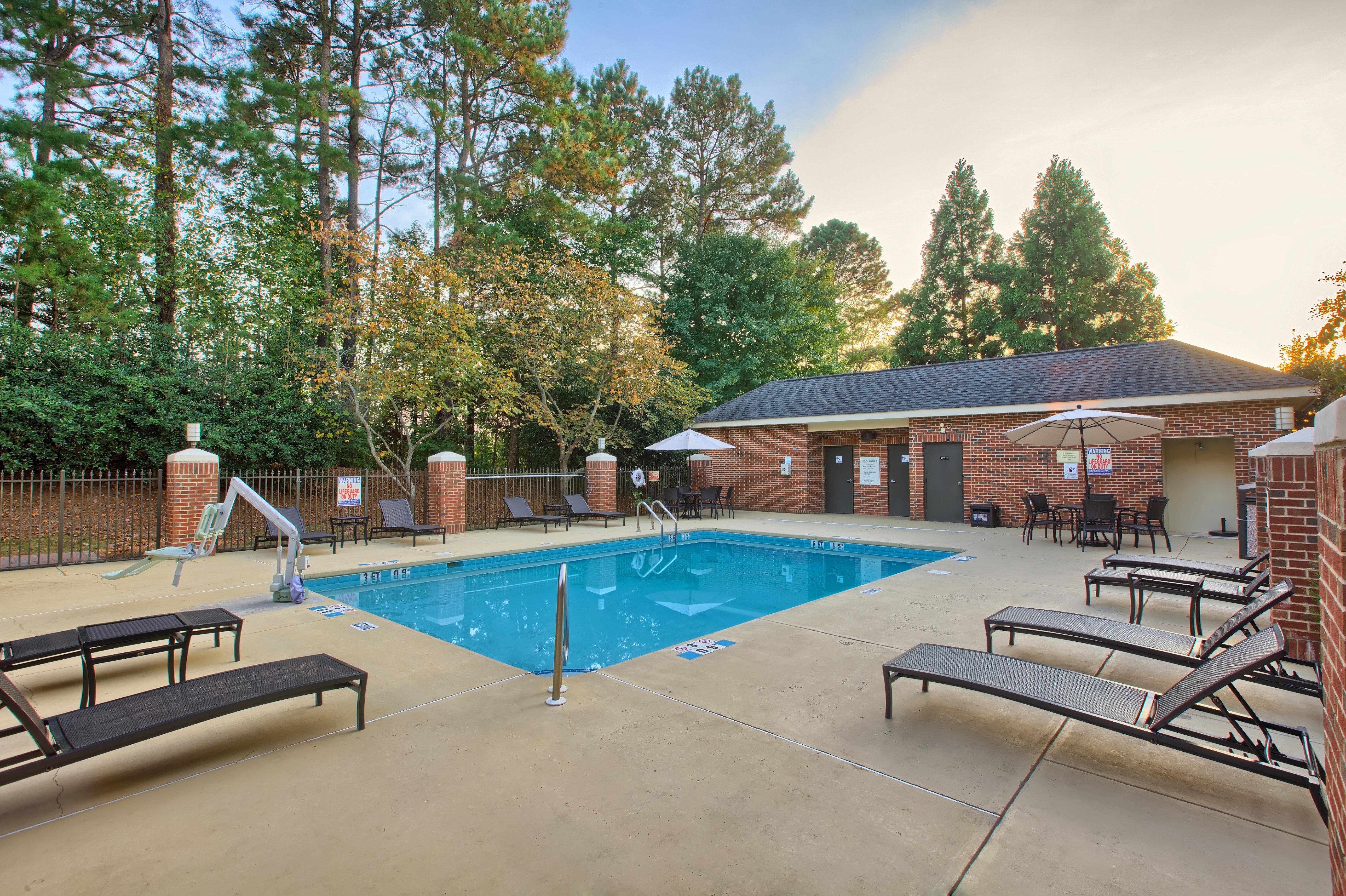 Holiday Inn Express Hotel & Suites Raleigh North - Wake Forest By Ihg Exteriör bild