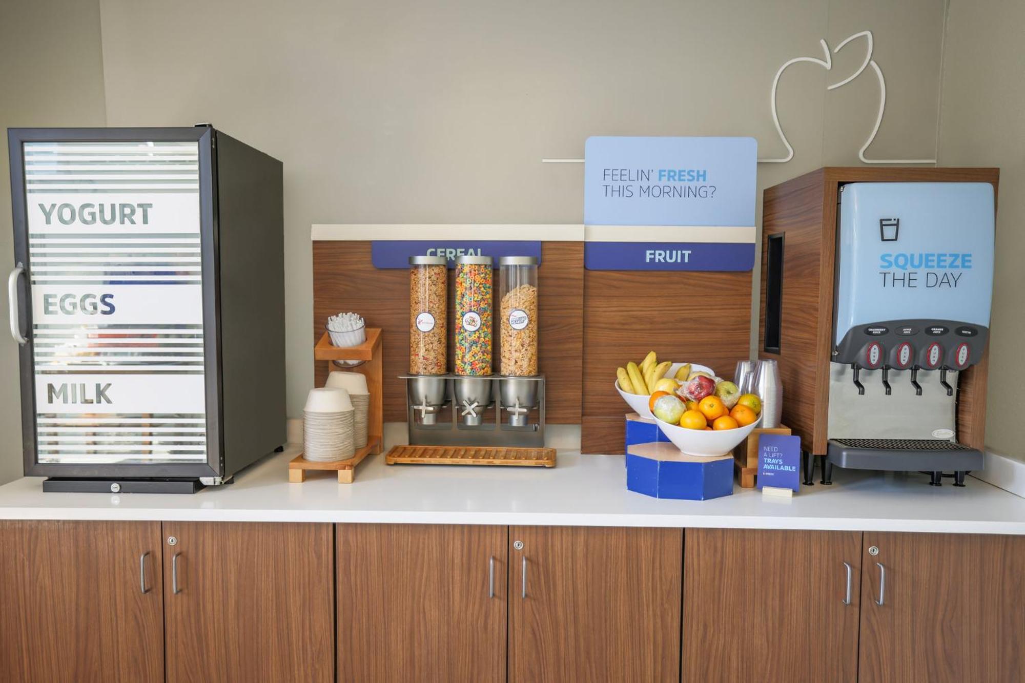 Holiday Inn Express Hotel & Suites Raleigh North - Wake Forest By Ihg Exteriör bild