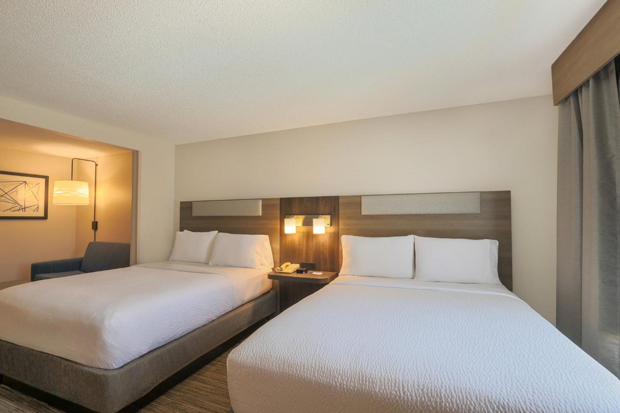 Holiday Inn Express Hotel & Suites Raleigh North - Wake Forest By Ihg Exteriör bild