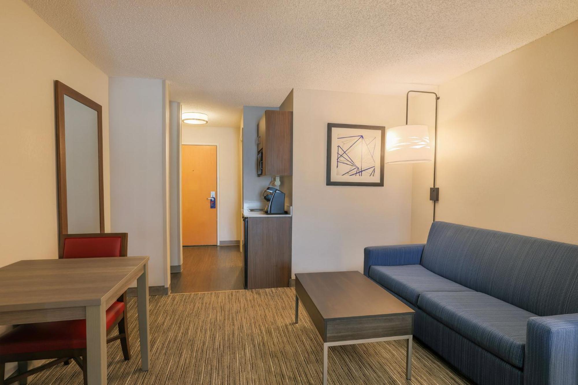 Holiday Inn Express Hotel & Suites Raleigh North - Wake Forest By Ihg Exteriör bild