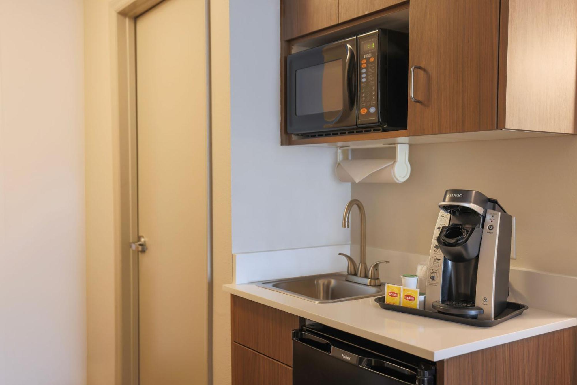 Holiday Inn Express Hotel & Suites Raleigh North - Wake Forest By Ihg Exteriör bild